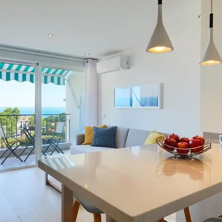 Palm Dream - Eaw Homes *